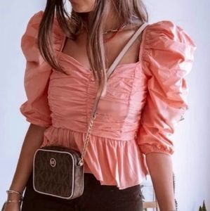 NWT Zara Voluminous Puff Sleeve Coral Ruched top | womans size M
